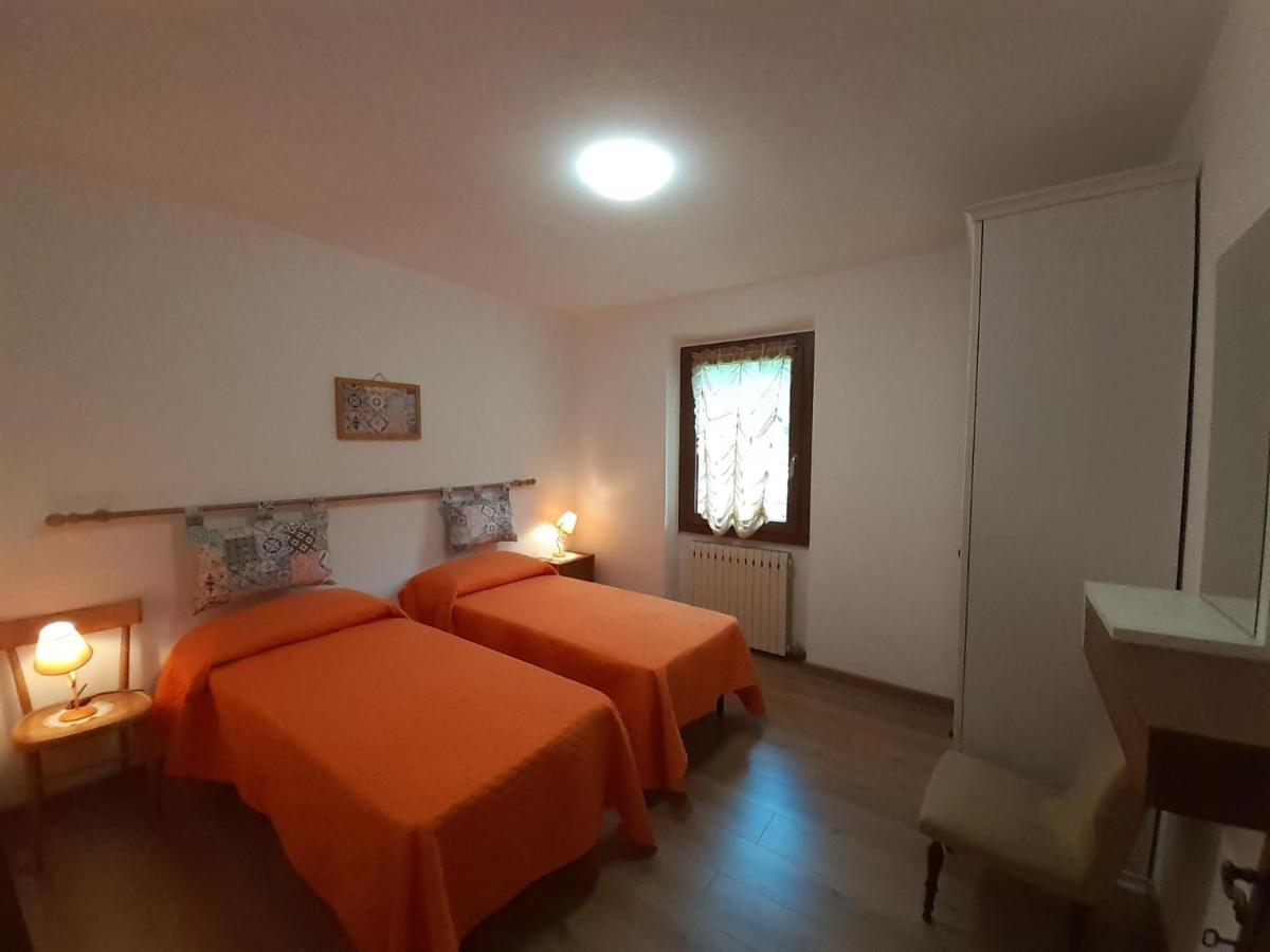 Ca' Albano Apartment Mezzolago Exterior foto